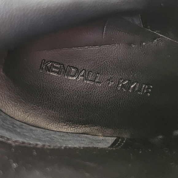 Kendal and Kylie stiletto boots - Picture 9 of 9